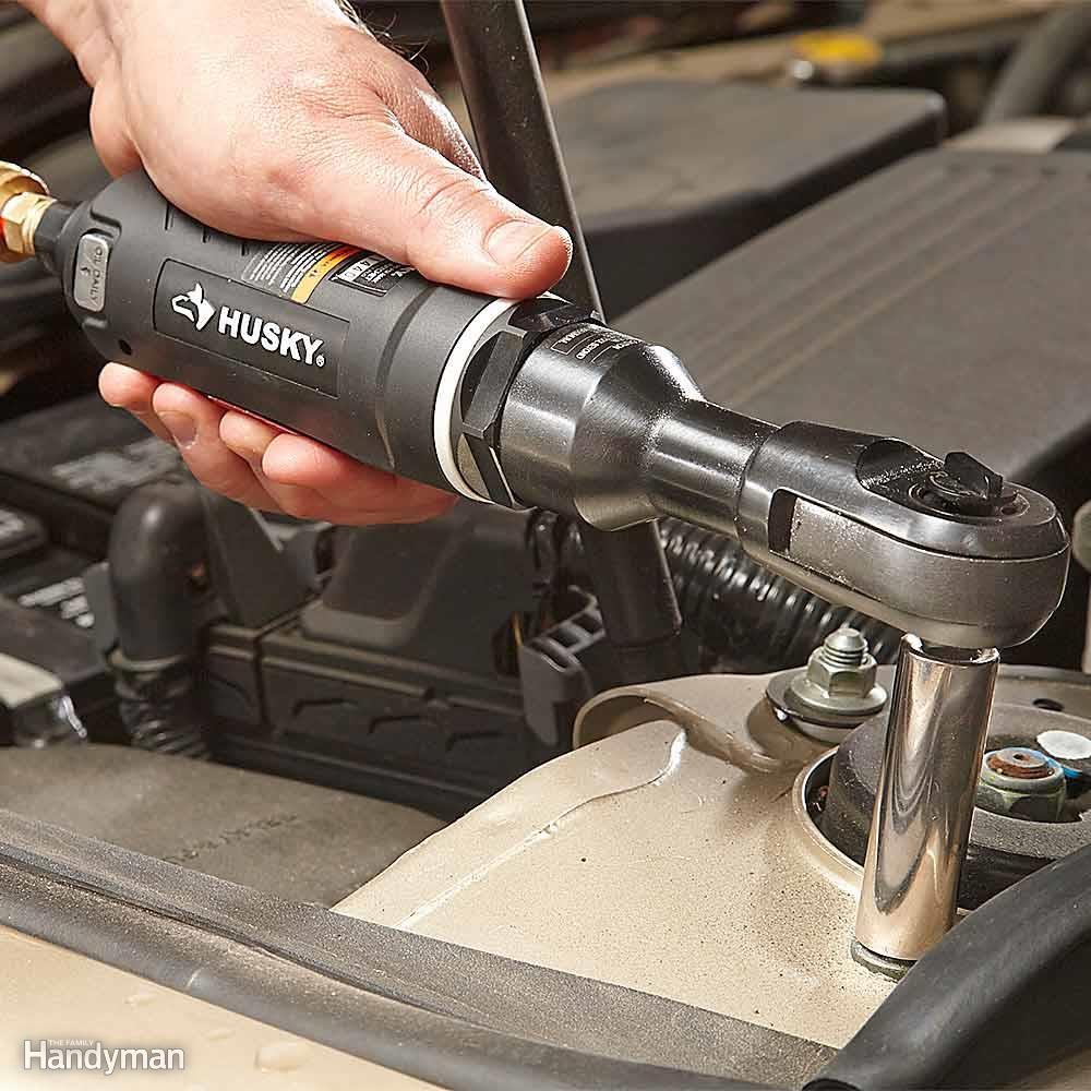 Reactionless Ratchet Saves Your Knuckles