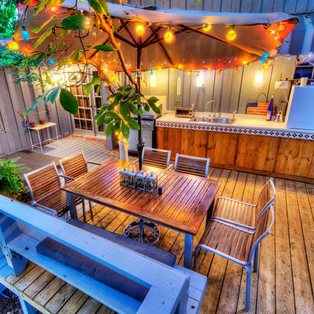 Dine Al Fresco