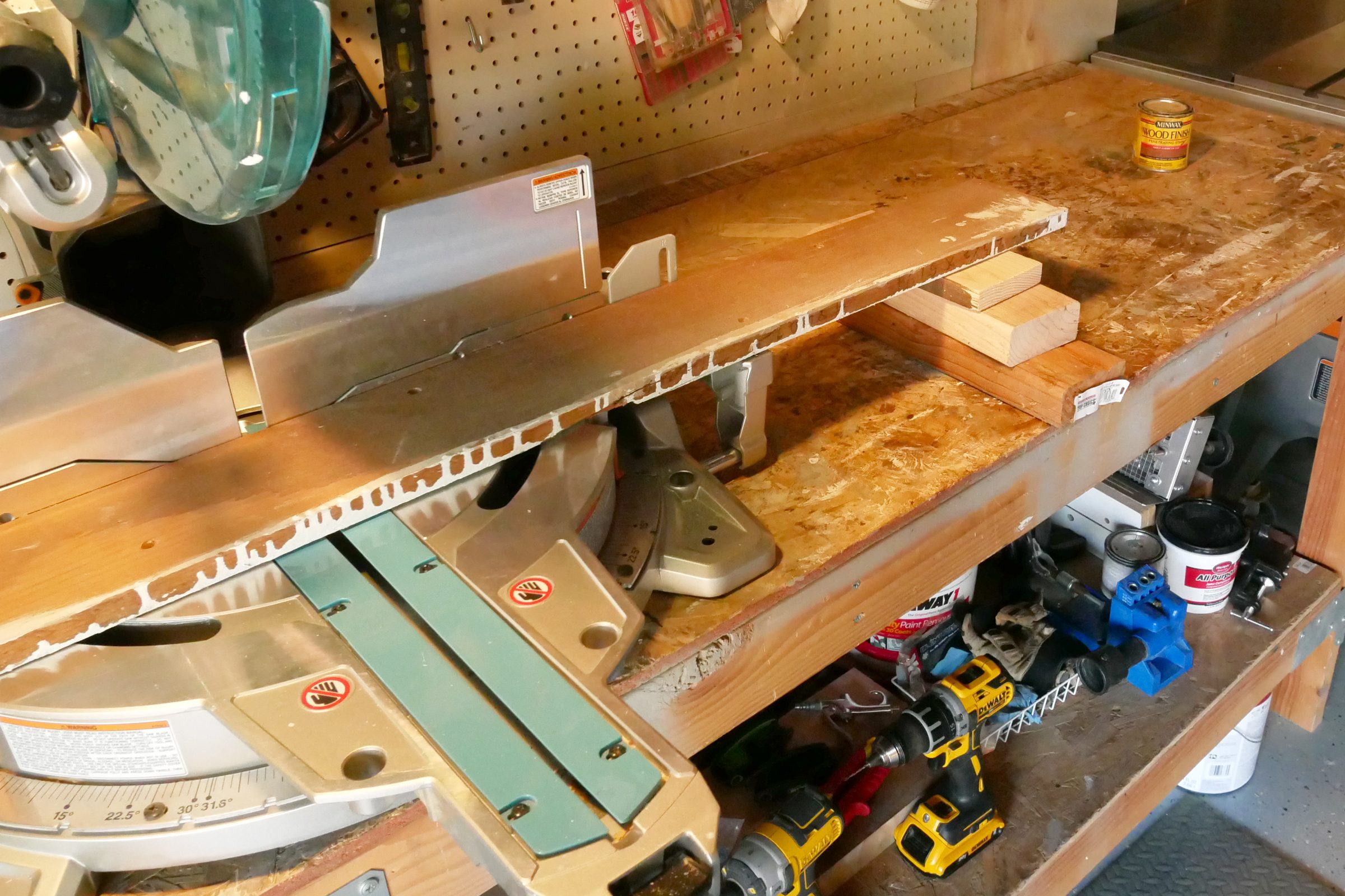 Step 2c 2x4supportlongwoodcama How To Use A Miter Saw Brittany Joyner For Fhm Jvedit