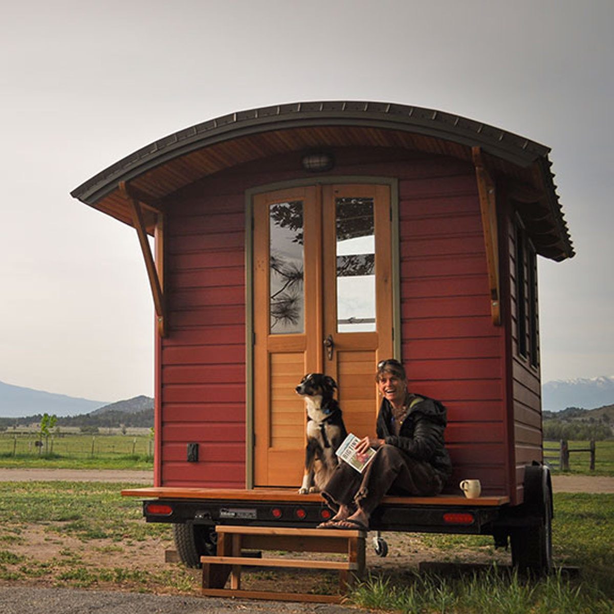 Don Vardo from Portland Alternative Designs Is Great for Weekend Getaways