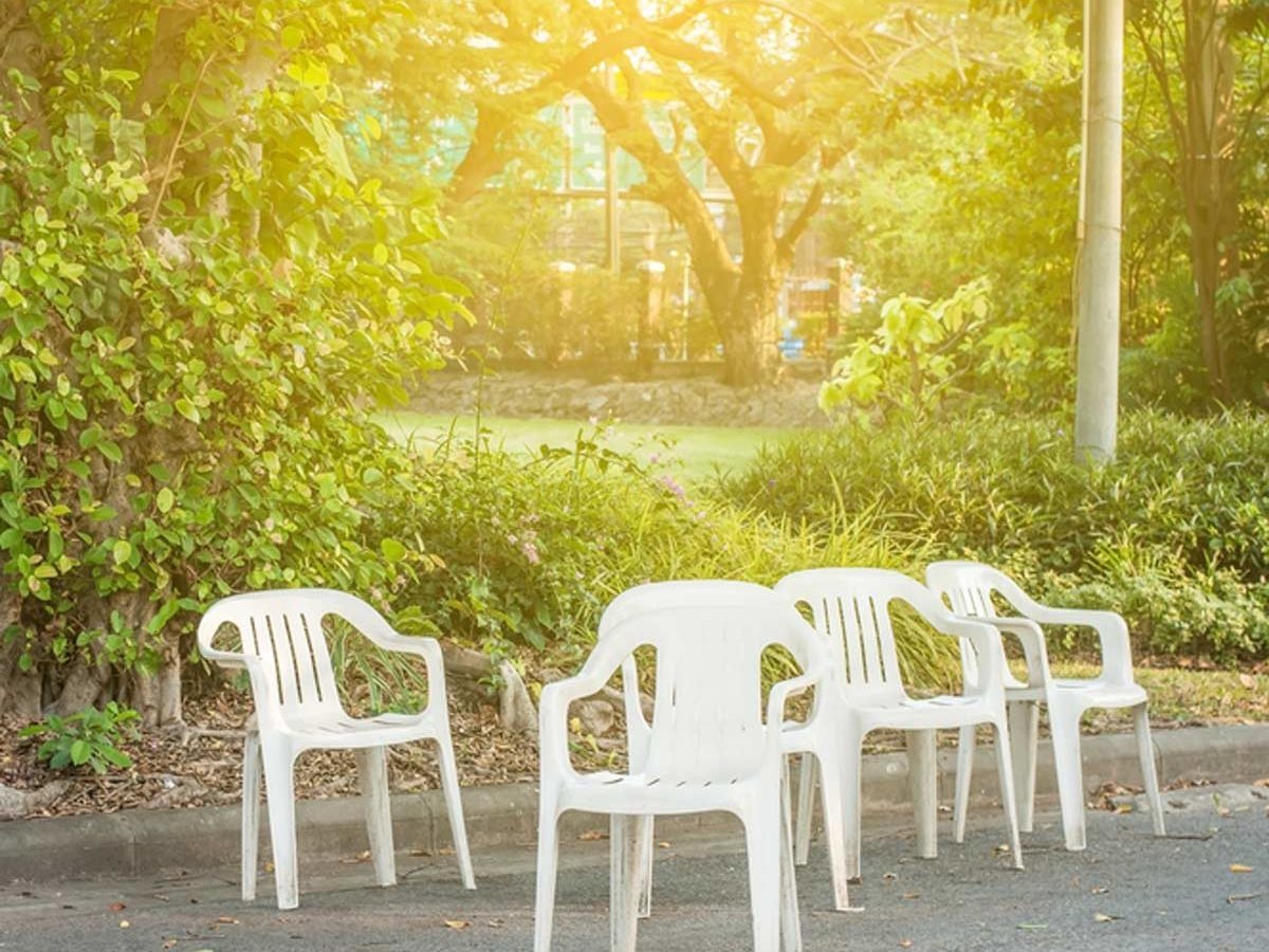 Clean Outdoor Plastic Furniture