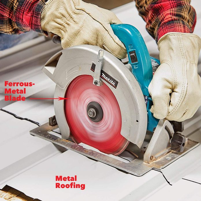 cut metal with circular saw