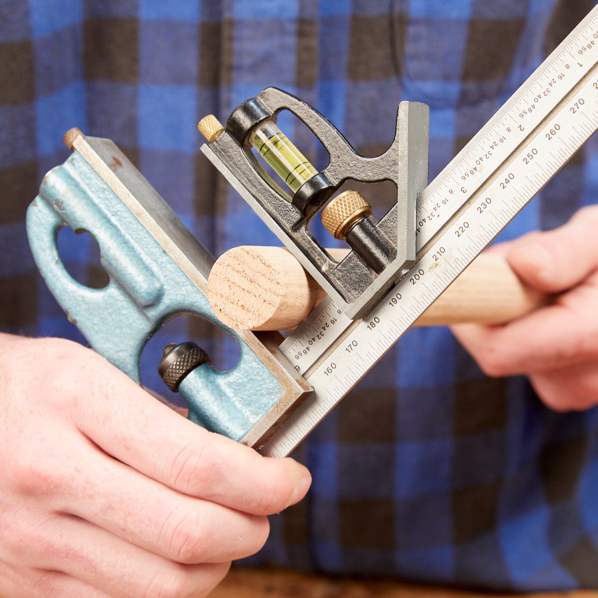 Ad-Hoc Micrometer