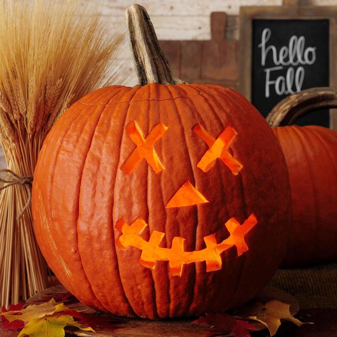 skeleton halloween jack o'lantern pumpkin