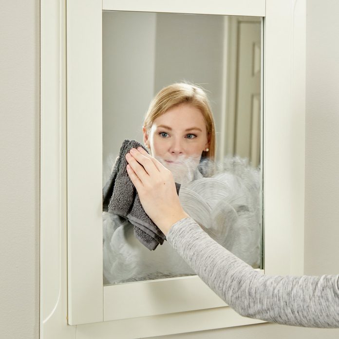 HH handy hint wipe off car wax fog free mirror