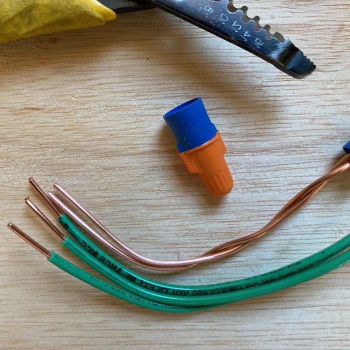 green wires
