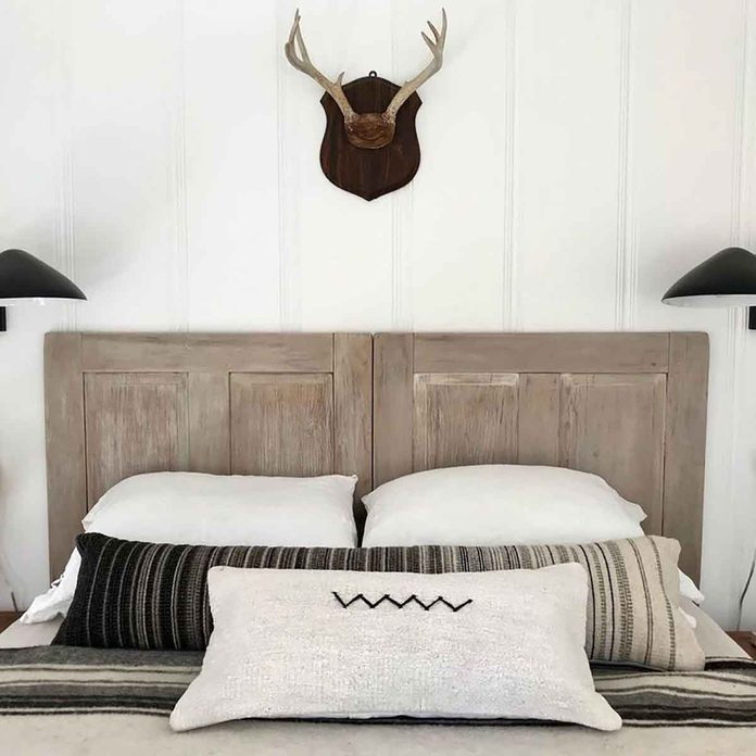 cabin bedroom