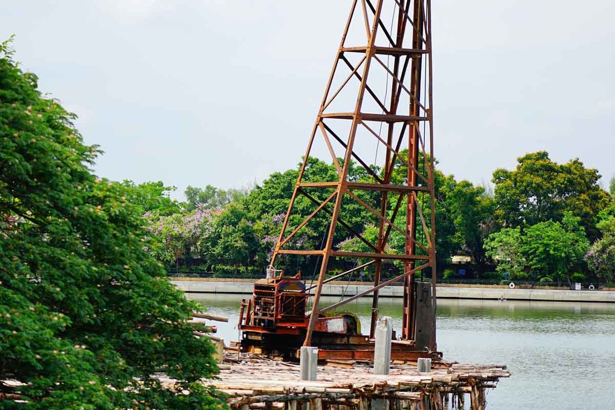 Pile Driver