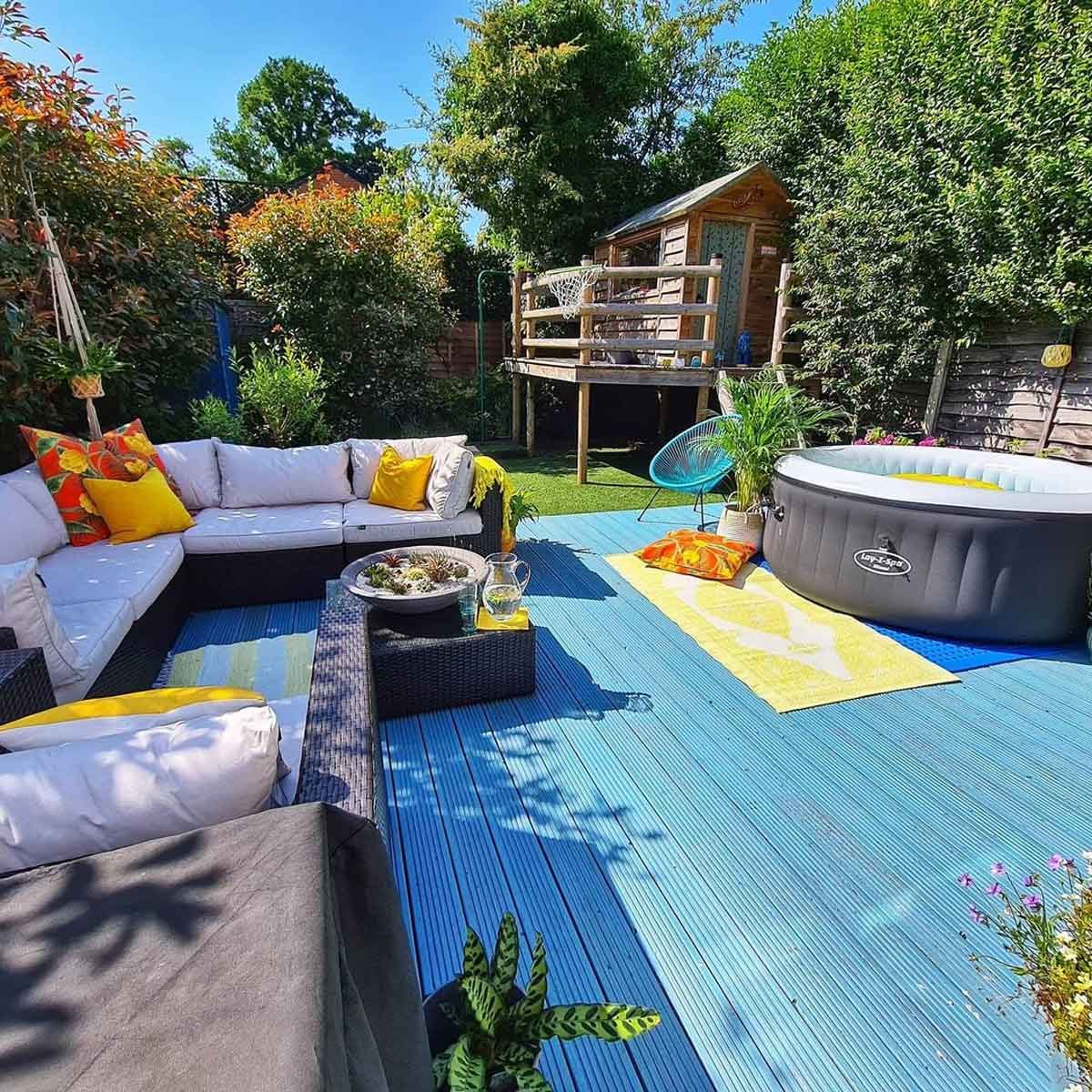 Deck