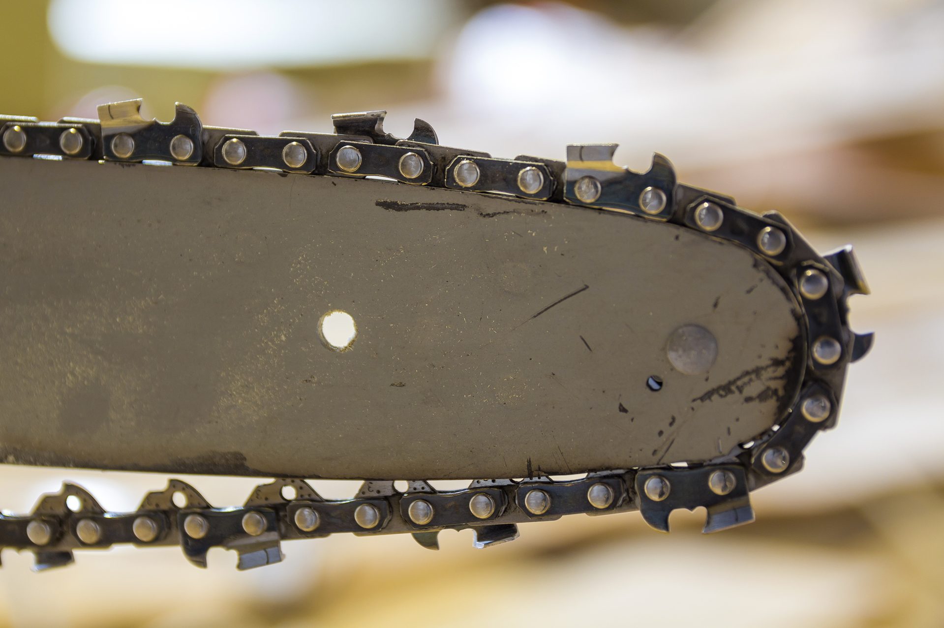 How To Measuring a Chainsaw Bar and Chain
