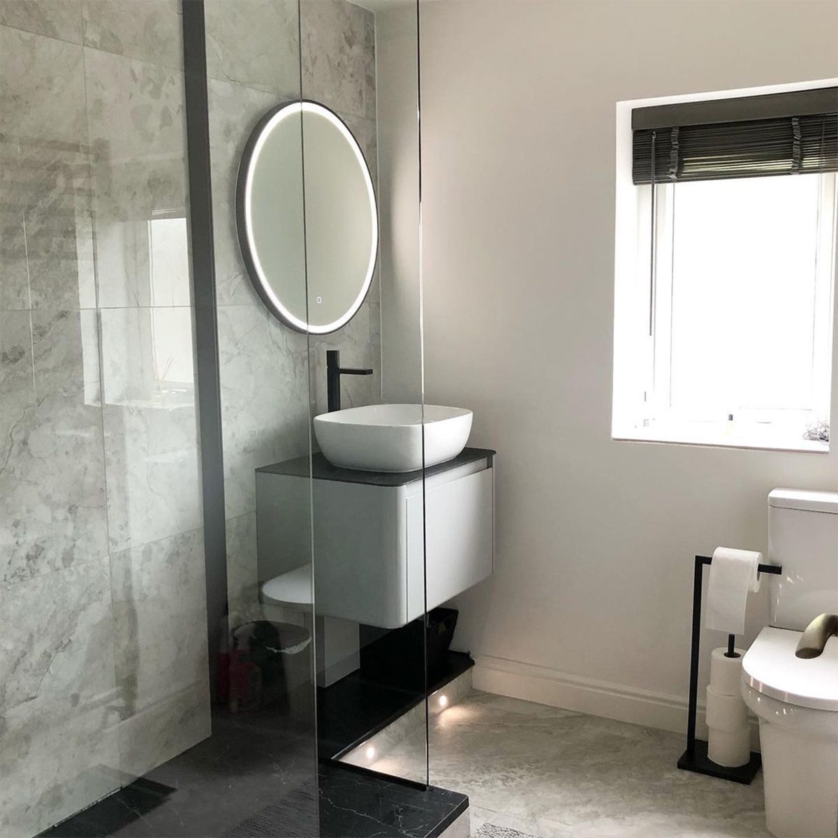 Floor To Ceiling Bathroom Tile