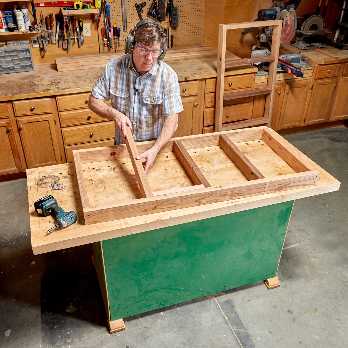 Fh22sep 620 56 004 How To Build A Simple Gardening Bench