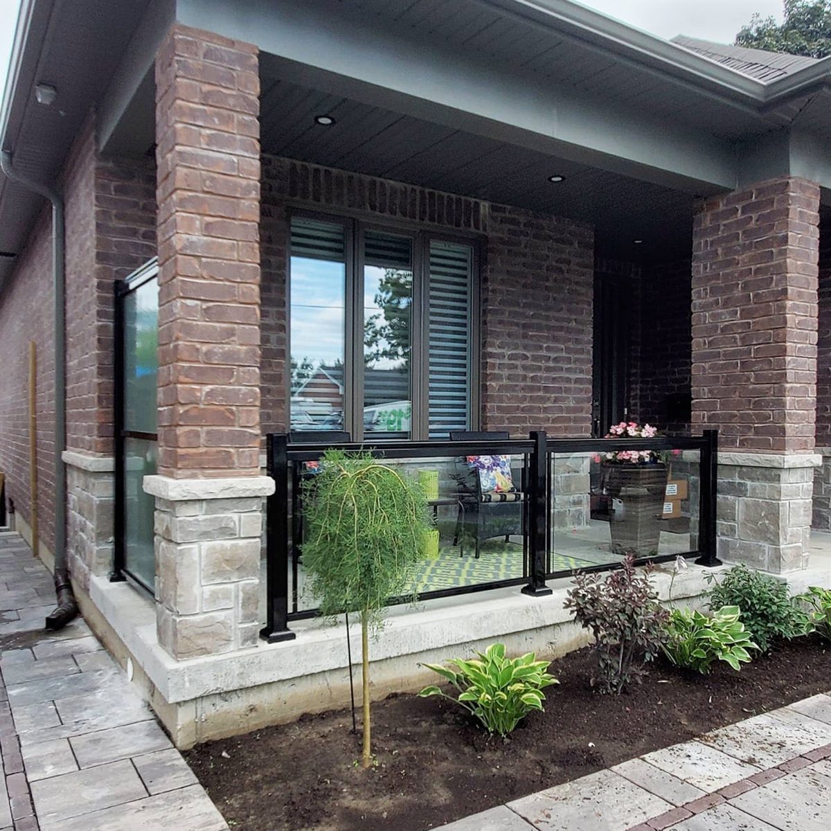Glass Porch Railing Idea Courtesy @srtrailings Via Instagram