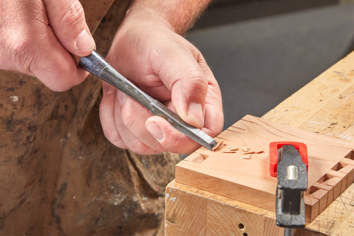 Fh23djf 622 50 023 How To Hand Cut Dovetail Joints