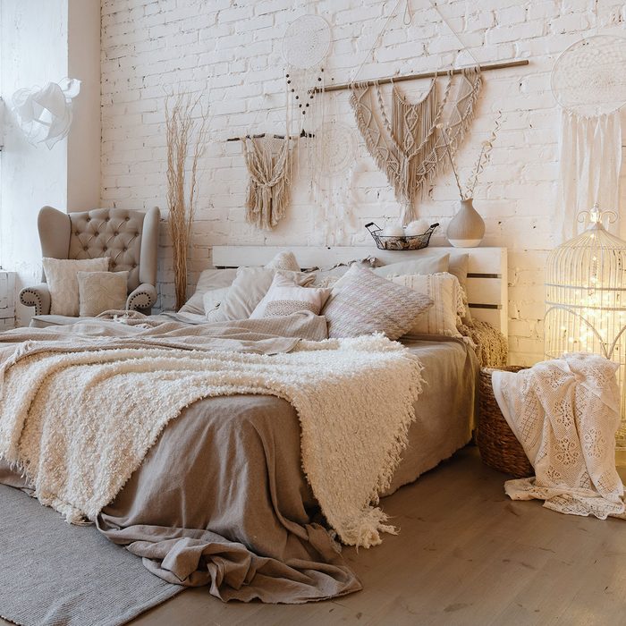 Comfortable Apartment With Bright And Cozy Interior Design