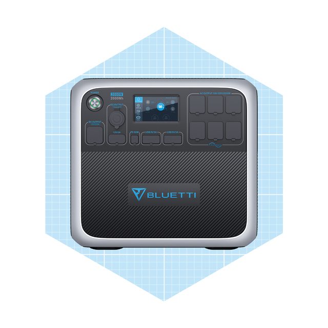 A portable power station displays various output ports and a digital readout, set against a light blue grid background.