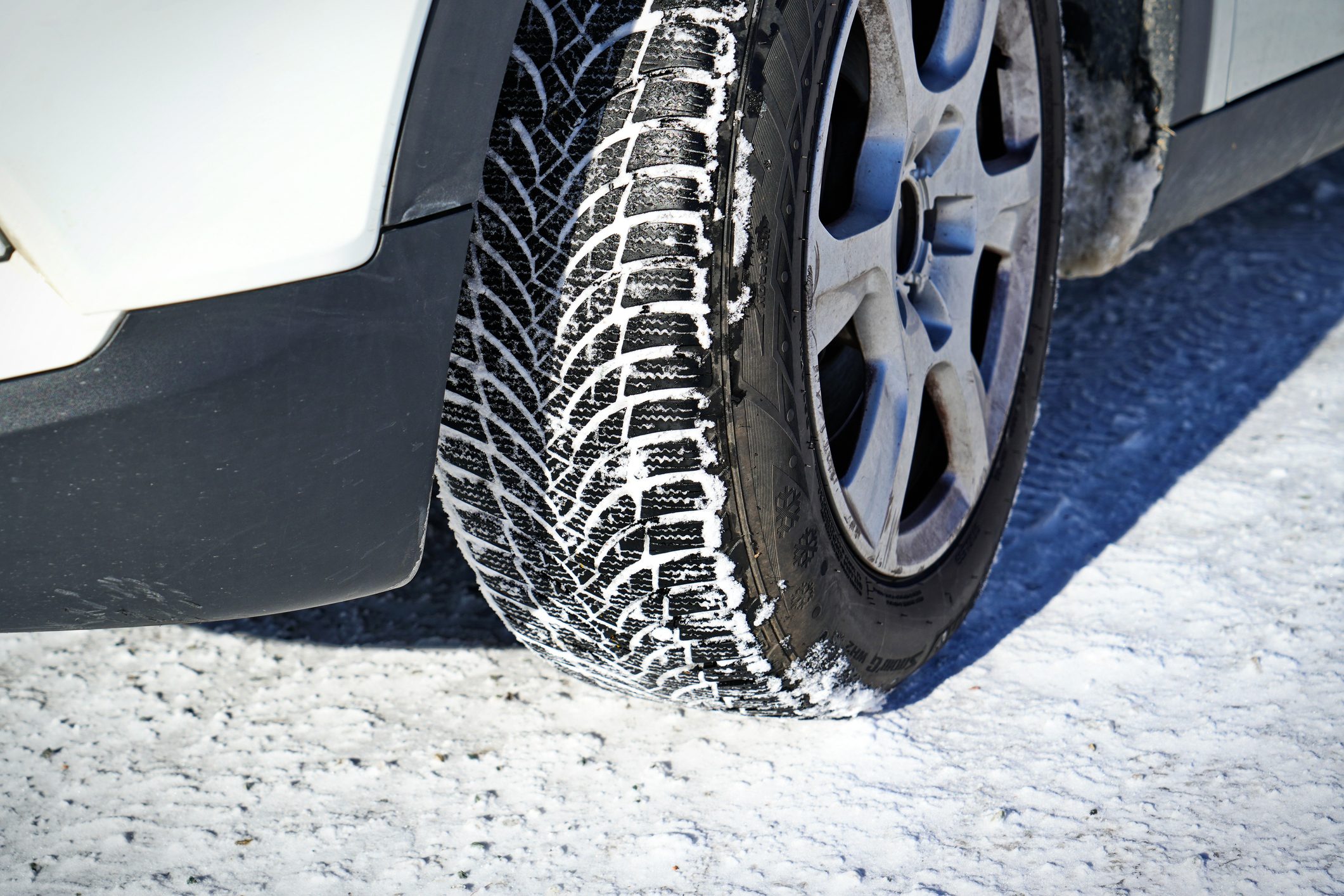 Why You Shouldn’t Use Winter Tires in the Summer