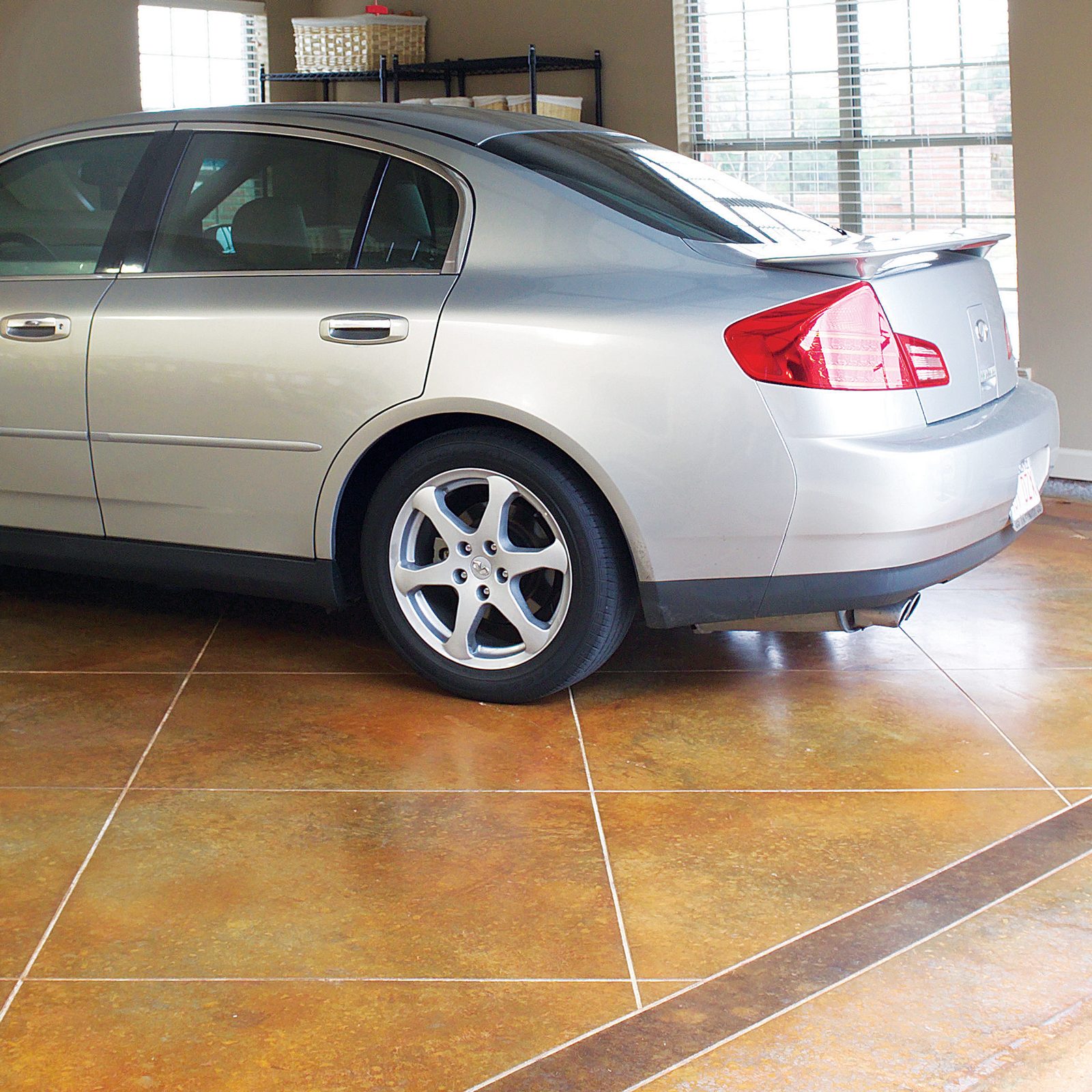 Concrete Stain garage floor