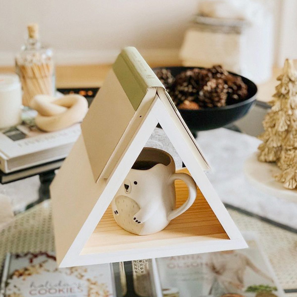 Christmas Coffee Table Decor Ideas Book Cabin Erica Young For Family Handyman Ss Edit