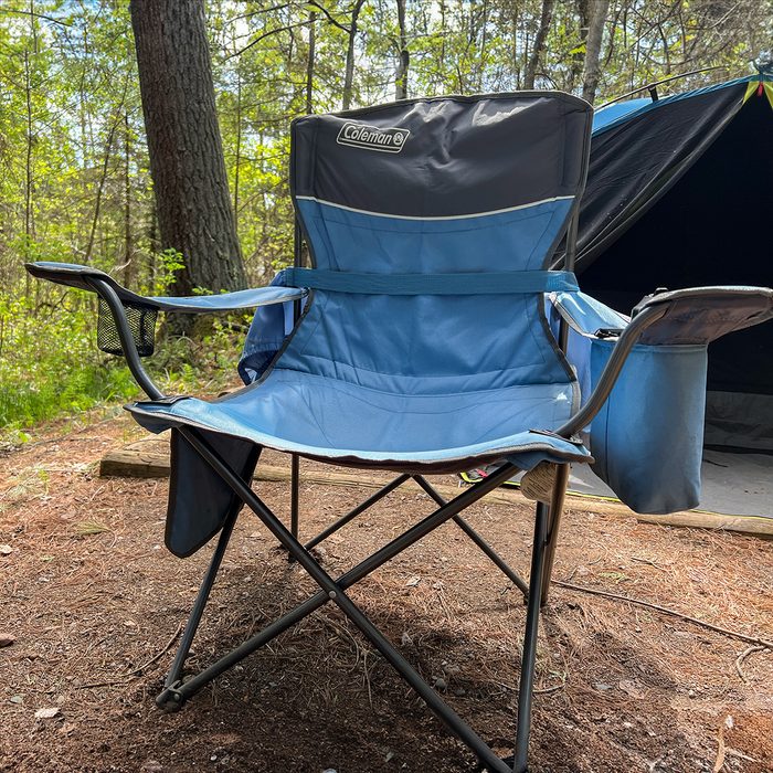 Fhma24 Coleman Quad Camp Chair Megan Mowery For Family Handyman 01 Yvedit