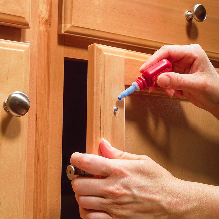 Gluing Loose Knobs