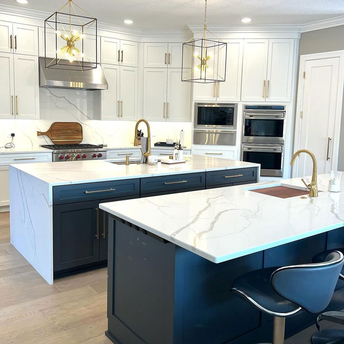Fhm 9 Double Island Kitchens Experts Love Courtesy Rubyandcompanyqc Instagram