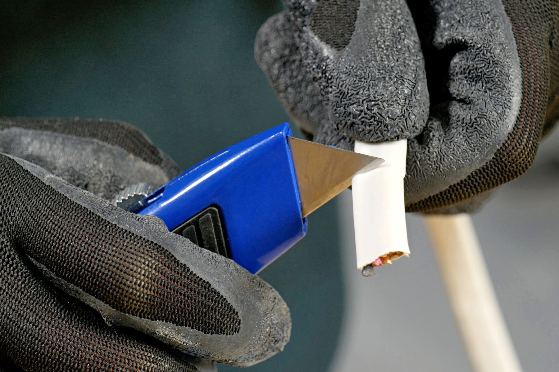 How To Strip Wire