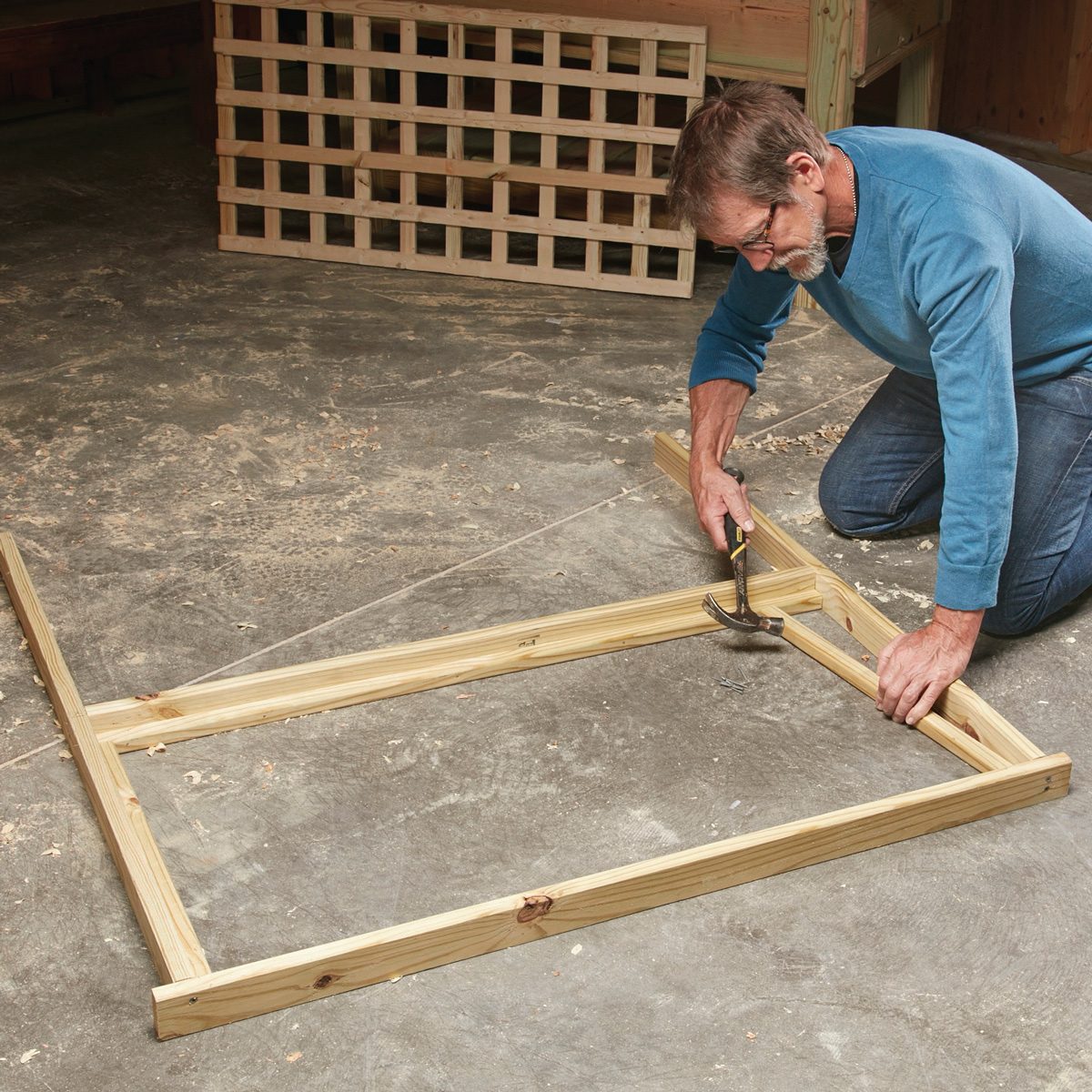 How To Build A Diy Raised Patio Planter With Legs Fh17apr 577 51 038 Callouts