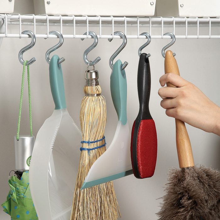 S-Hook hang-up
