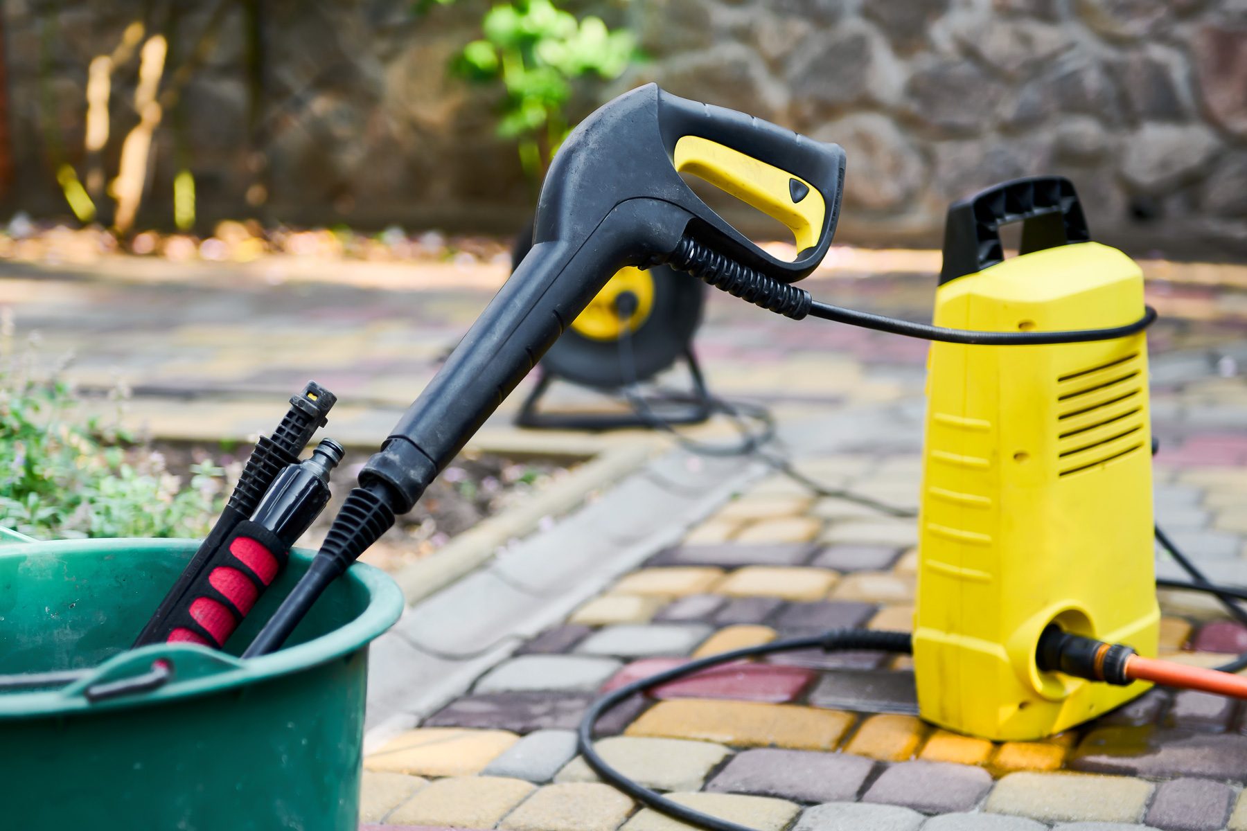 13 Helpful Pressure Washer Tips