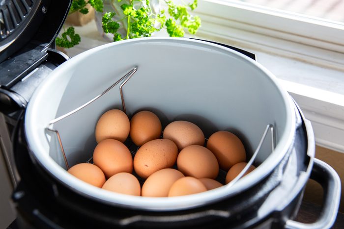 12 Unique Ways To Use Your Kitchen Appliances You Never Thought Of Gettyimages 1391660472